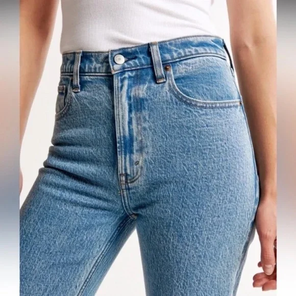 Abercrombie & Fitch The 90s Relaxed Jean High rise jeans Medium Wash 31 - Picture 3 of 9